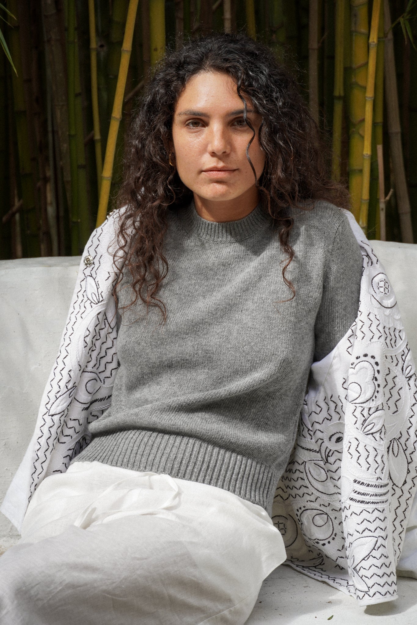 Giacca Colina - Ricamo Bianco e Nero