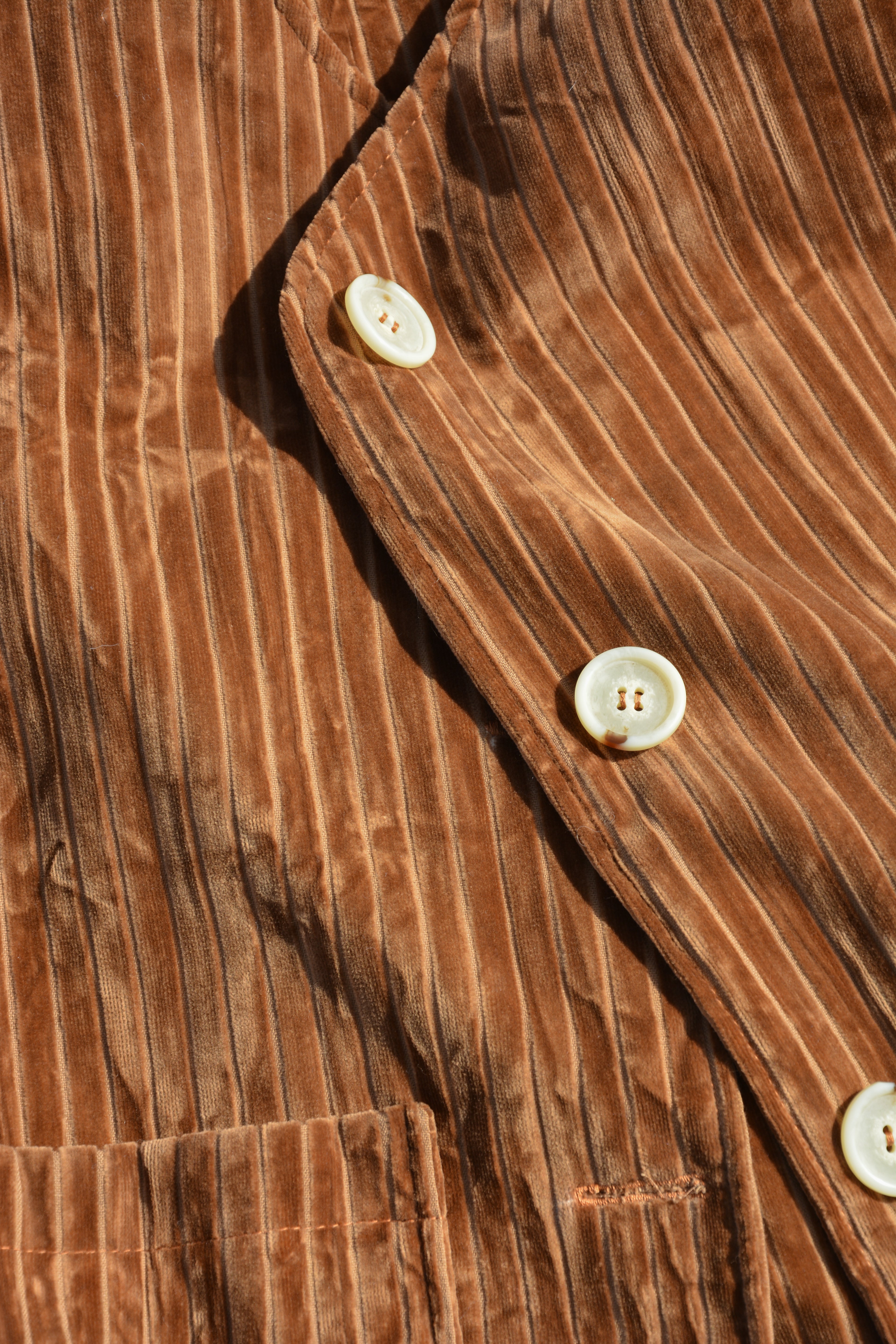 Gilet in velluto marrone