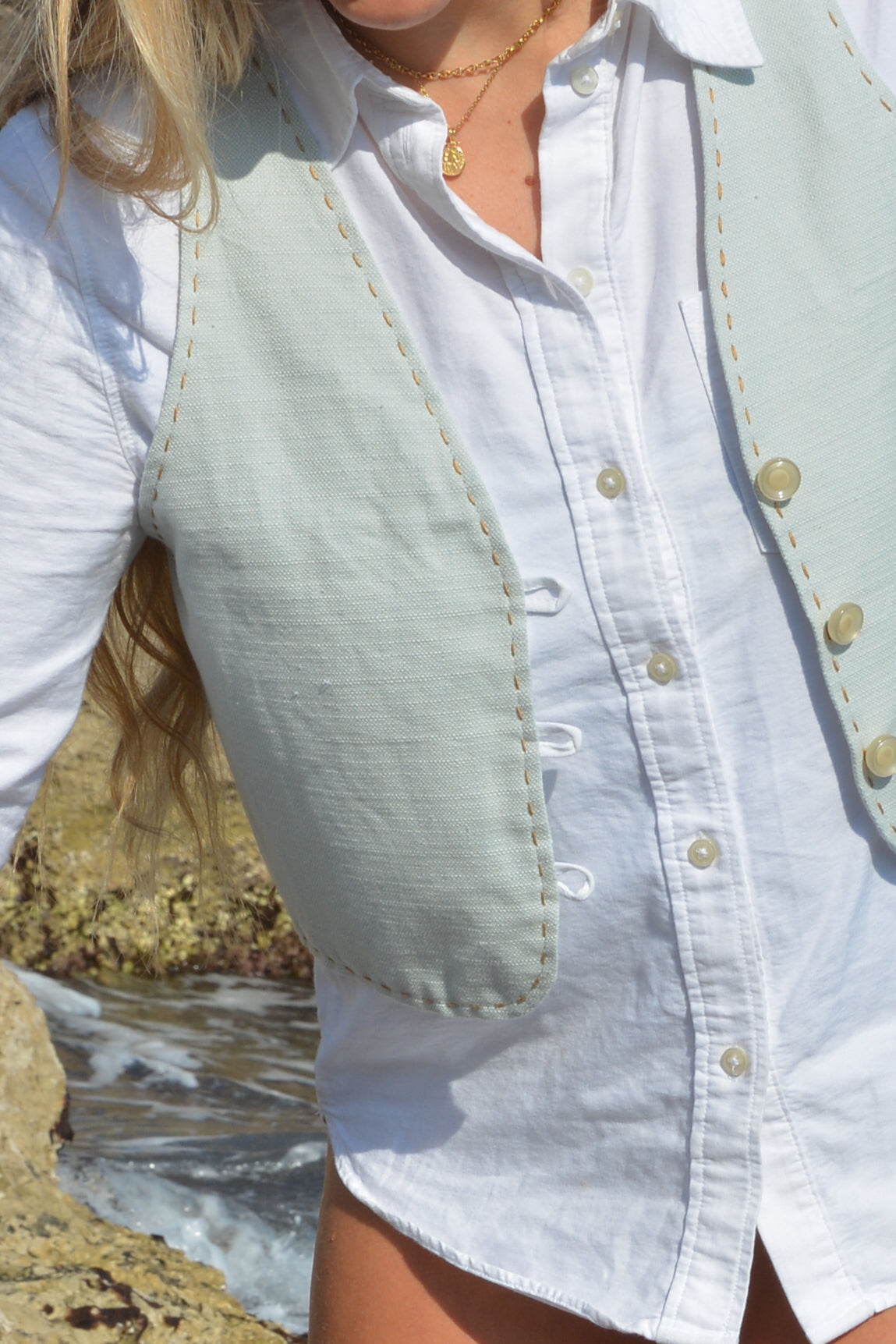 Vest Manantiales 004