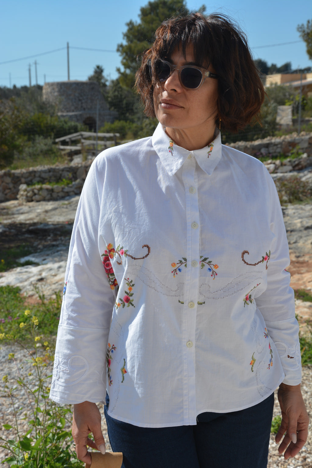 Camicia Solanas ricamata a mano