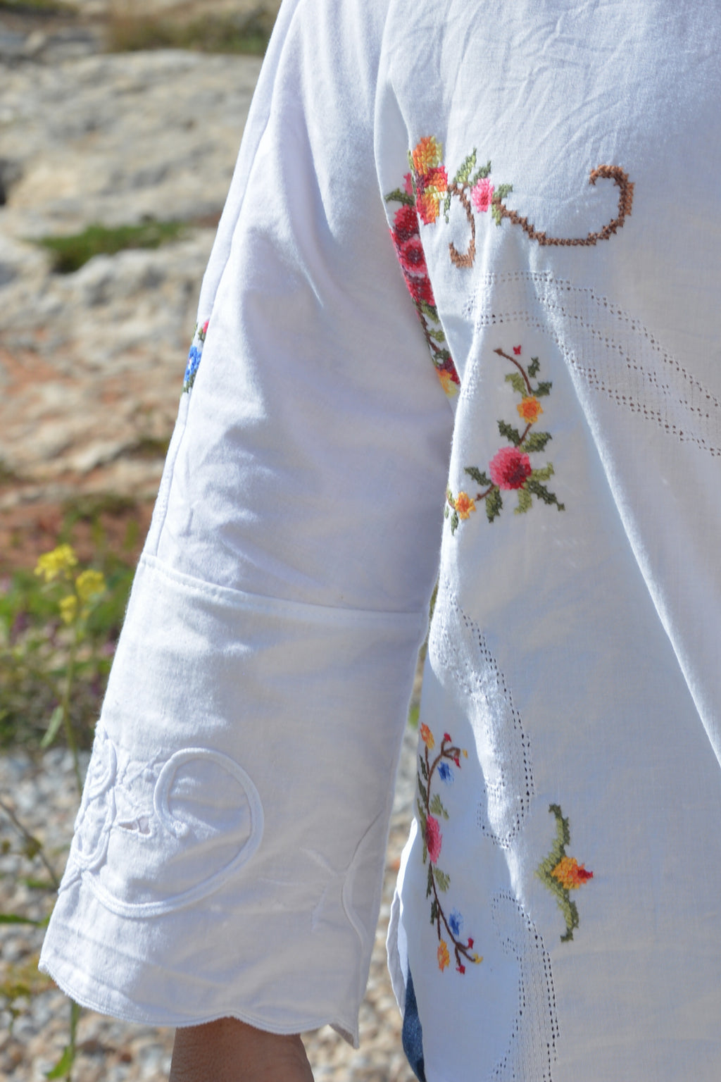 Camicia Solanas ricamata a mano