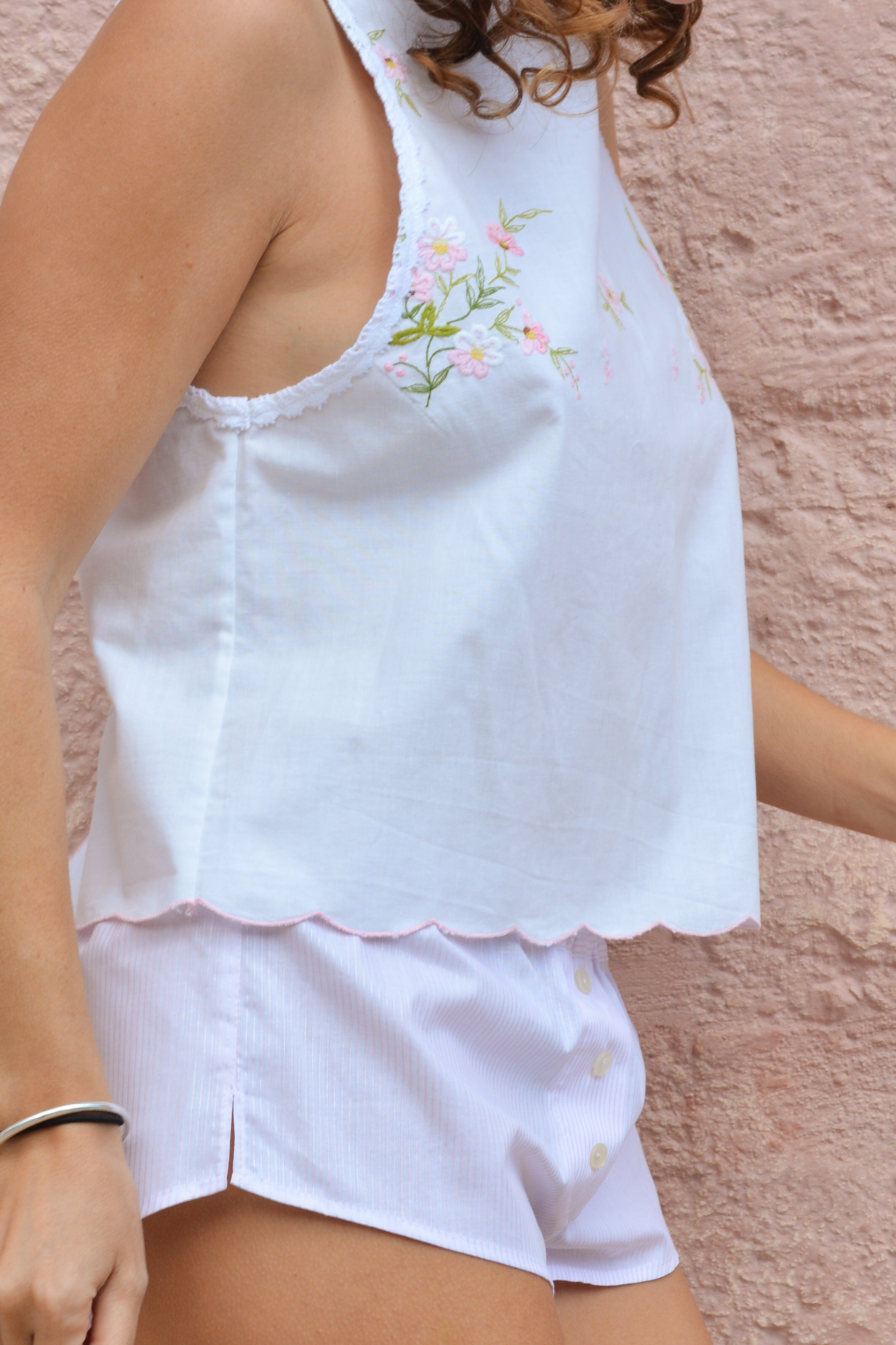 Top Faro - Ricamato Pastello